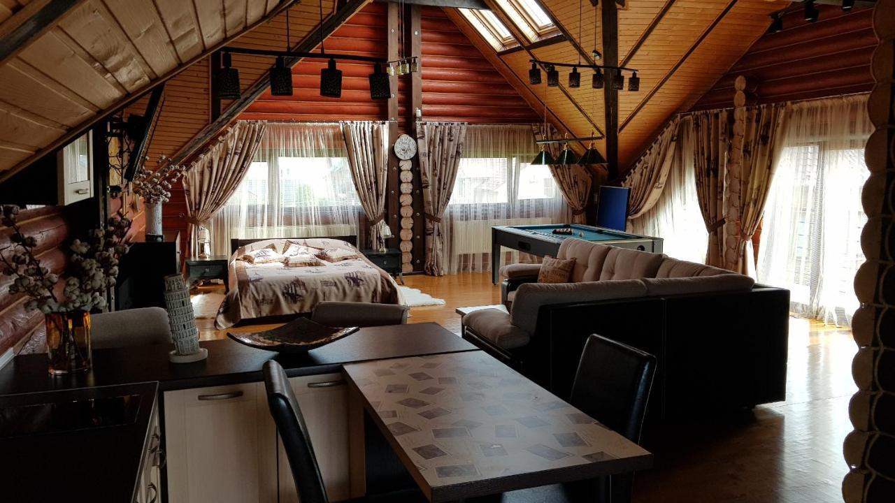 Luxury Villa With Pool And Sauna تشيرنيفتسي المظهر الخارجي الصورة