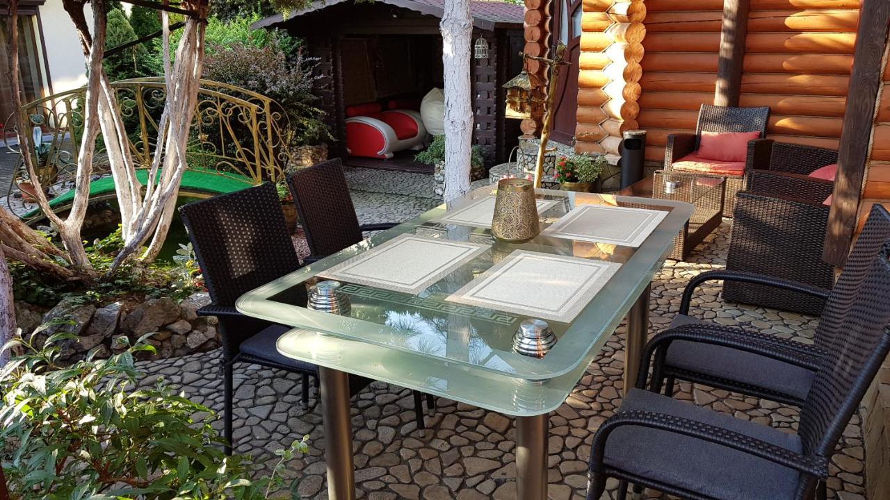 Luxury Villa With Pool And Sauna تشيرنيفتسي المظهر الخارجي الصورة