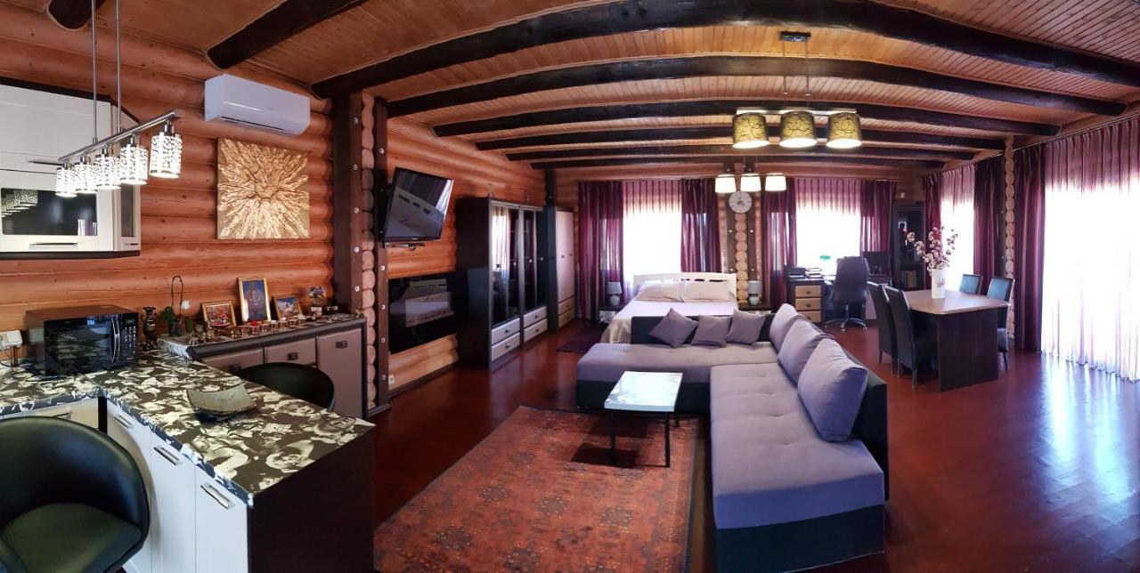 Luxury Villa With Pool And Sauna تشيرنيفتسي المظهر الخارجي الصورة
